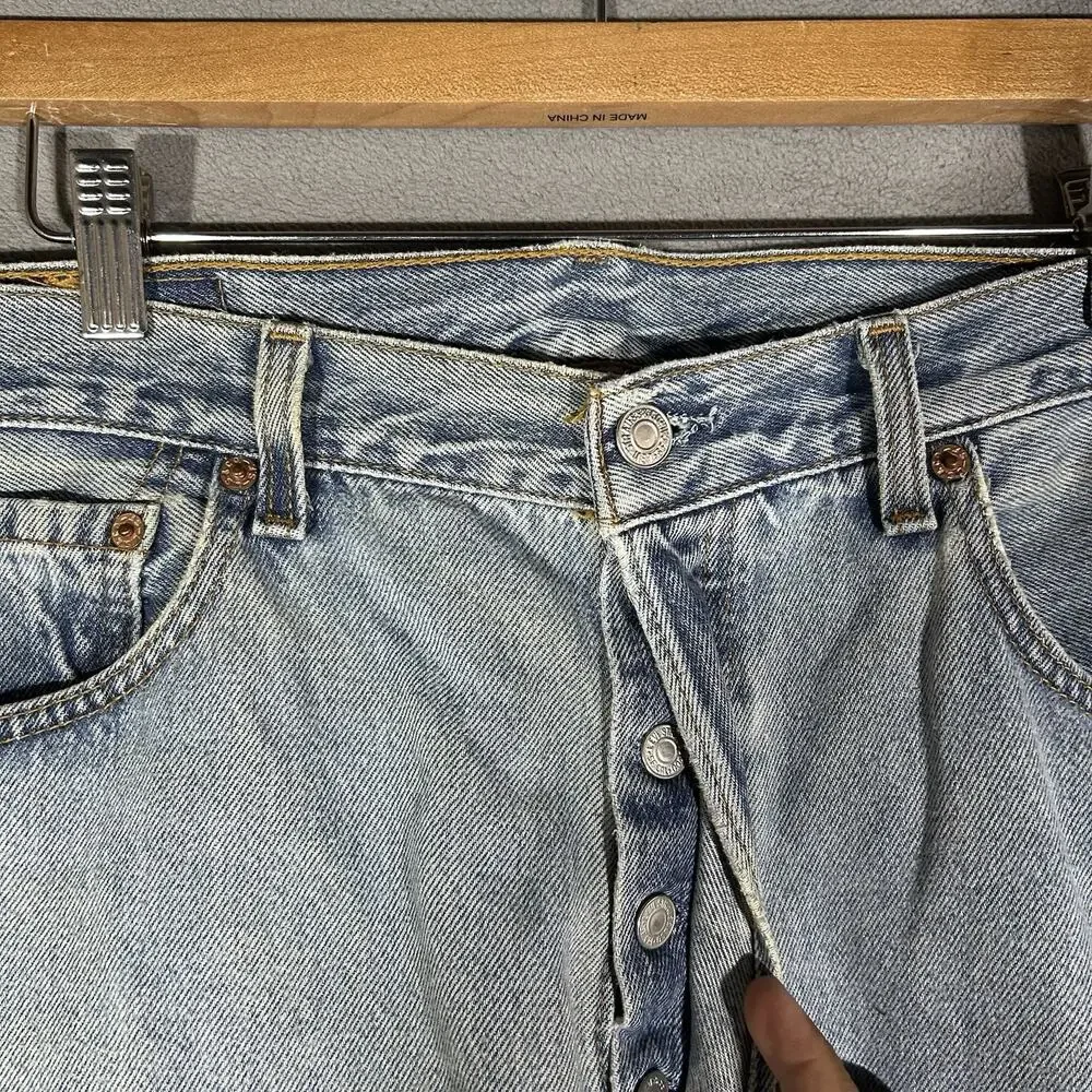 Vintage Levis 501 Jeans Mens 34x31 Blue 90s Made USA Button Fly Pants Size 34